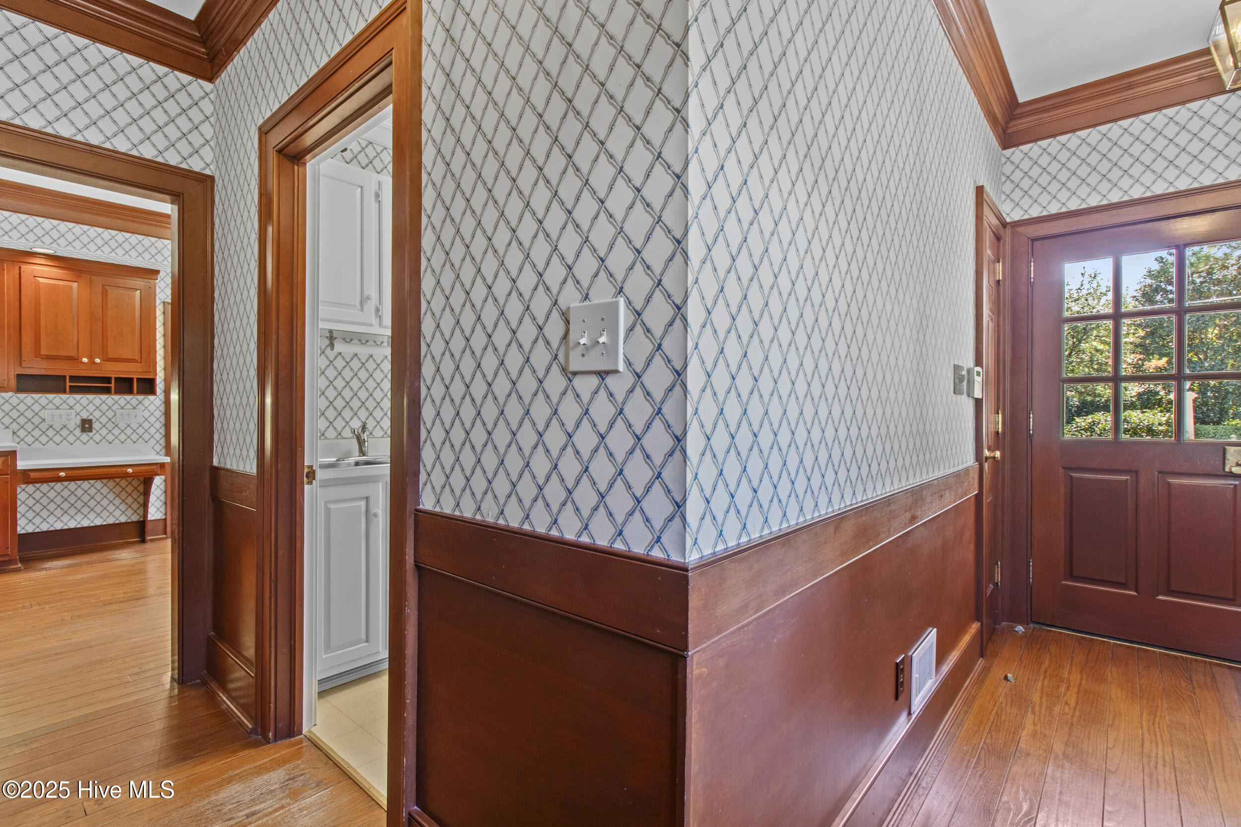 1946 S Live Oak Parkway, Wilmington