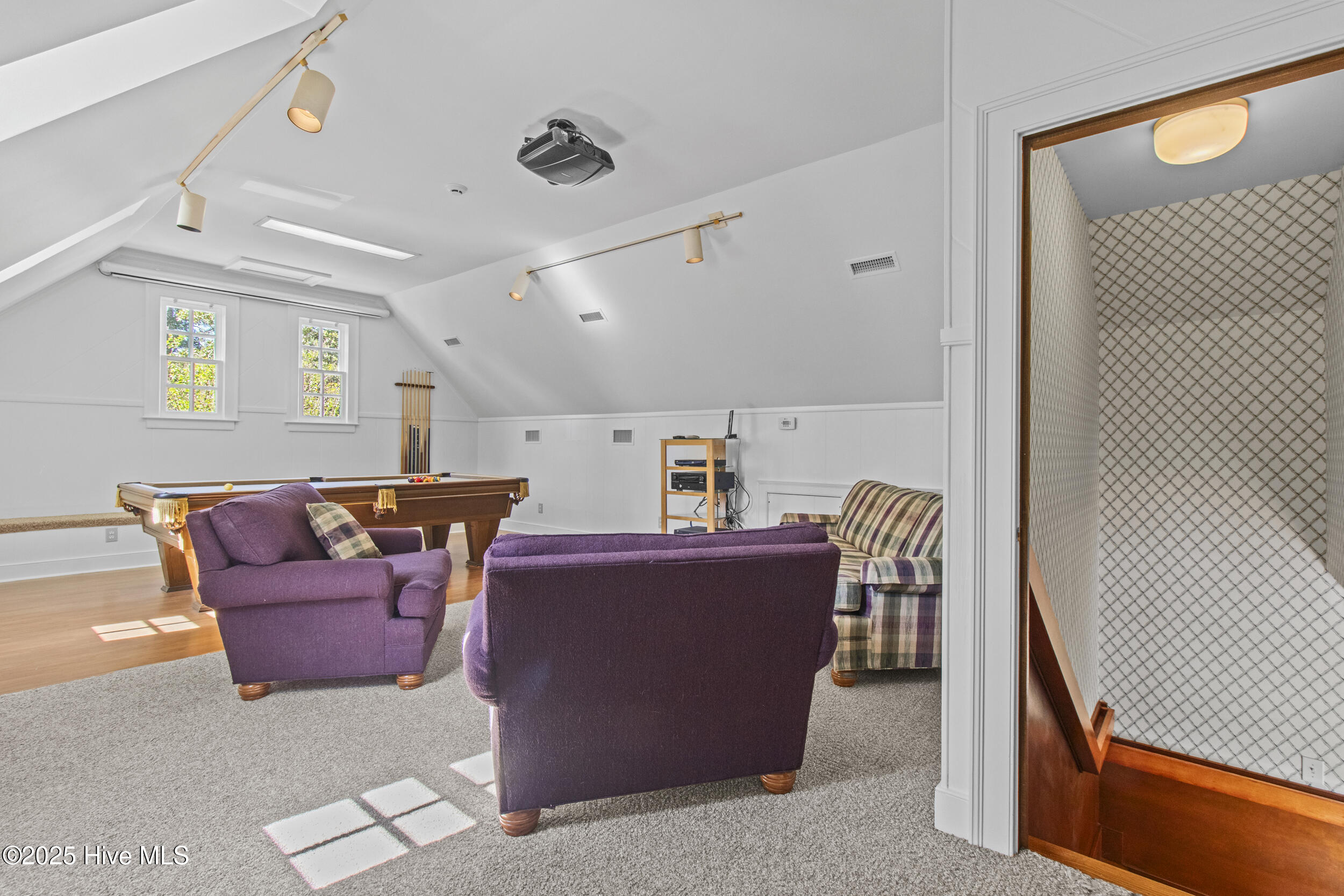 1946 S Live Oak Parkway, Wilmington