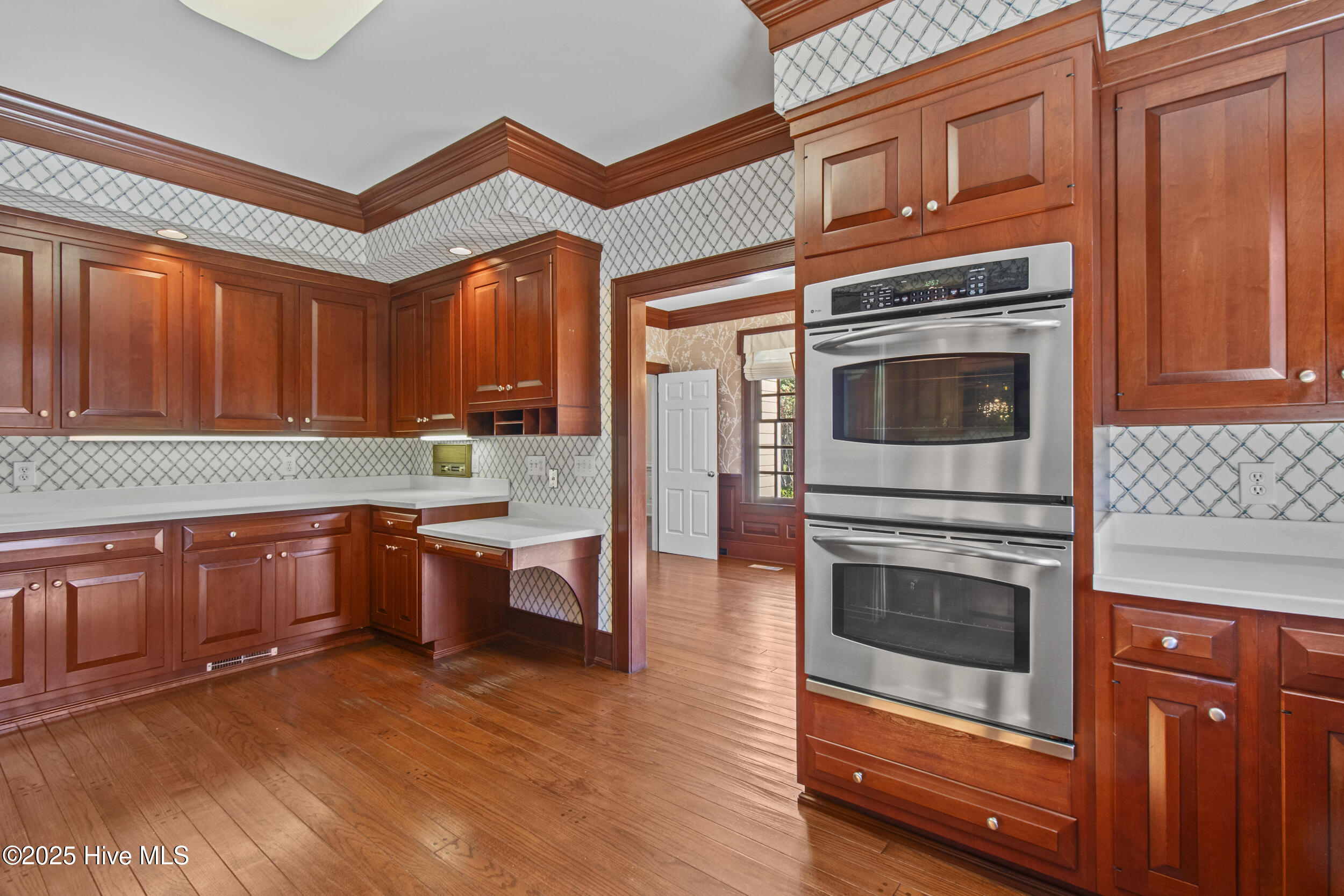 1946 S Live Oak Parkway, Wilmington