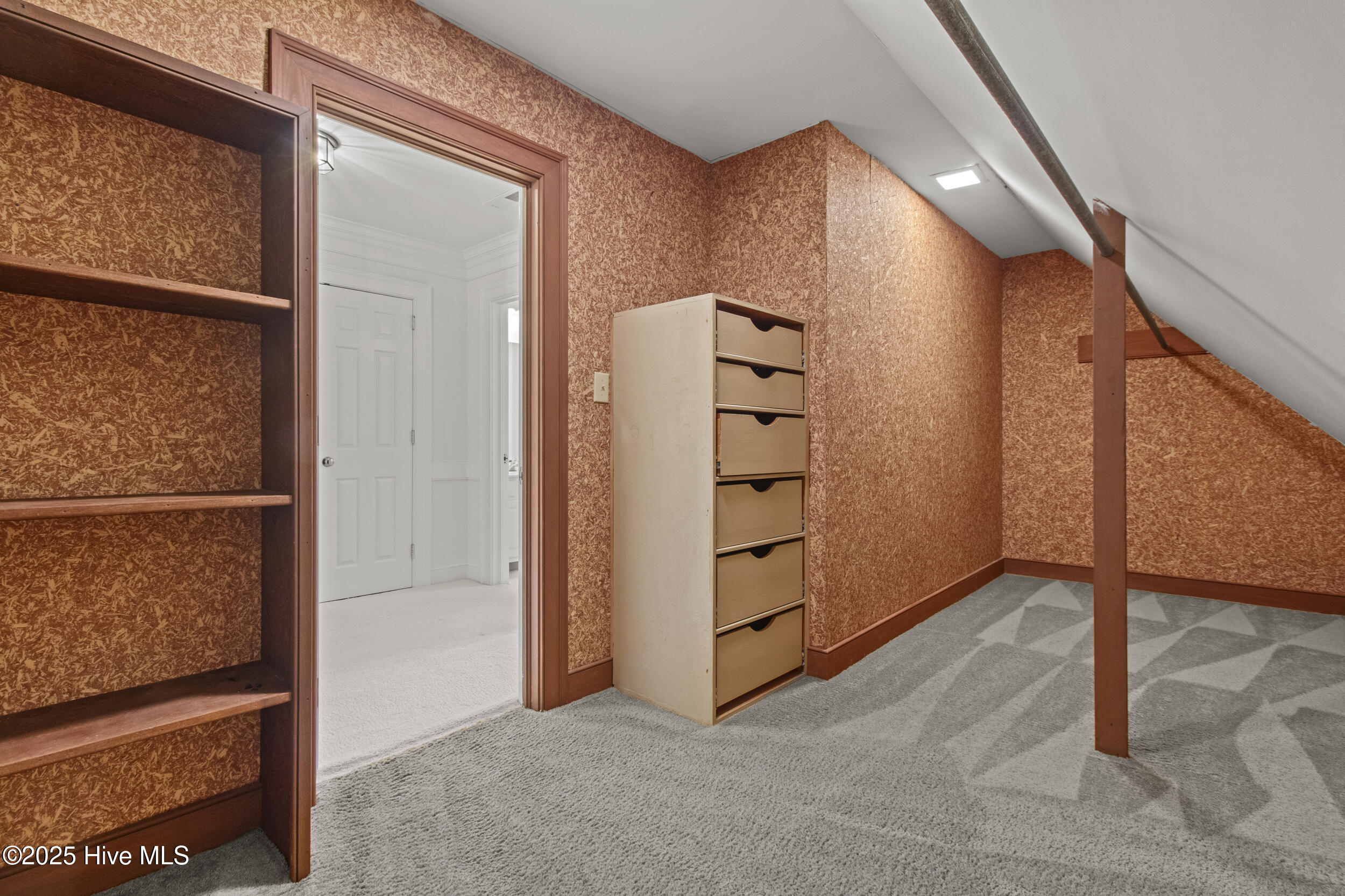 1946 S Live Oak Parkway, Wilmington