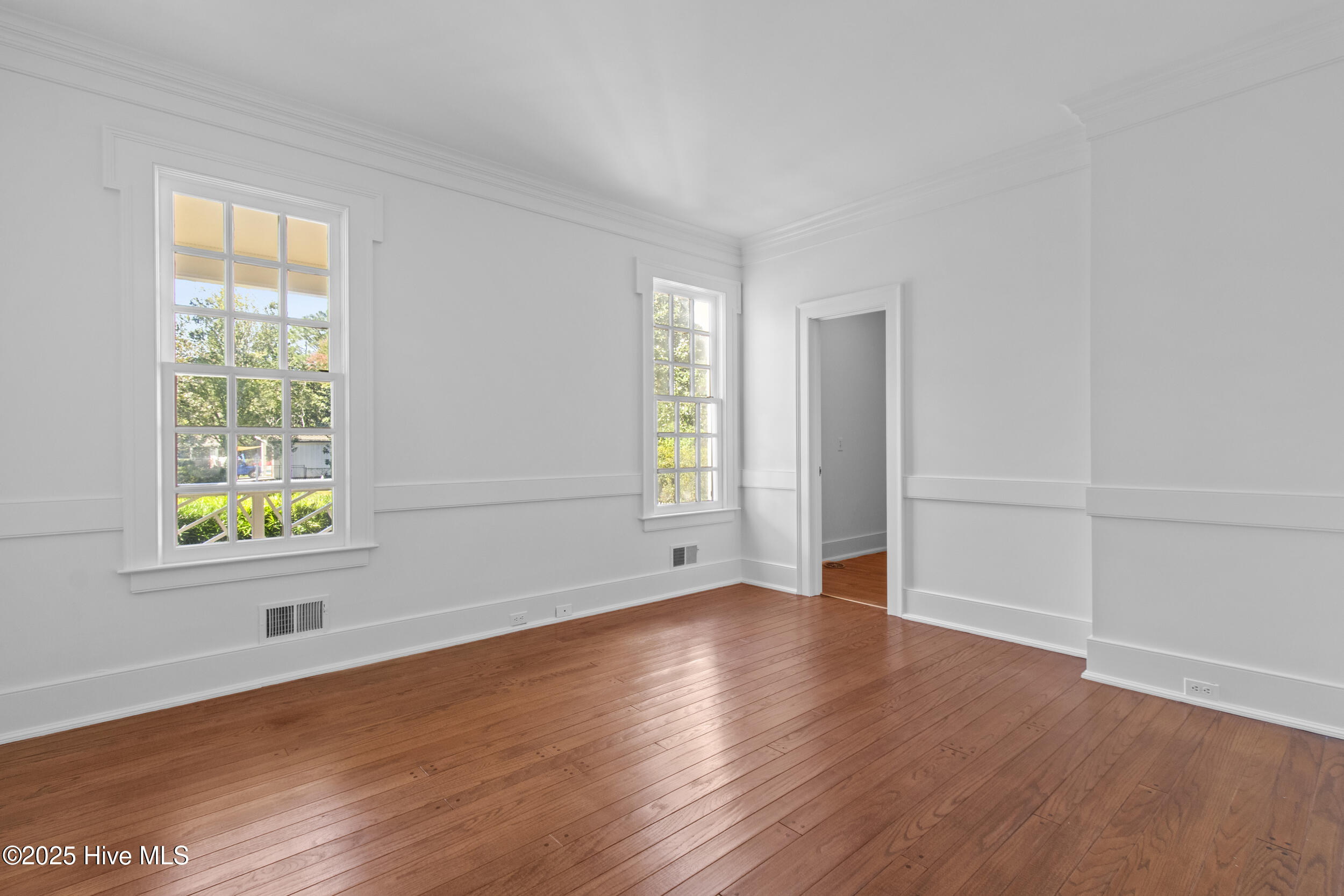 1946 S Live Oak Parkway, Wilmington