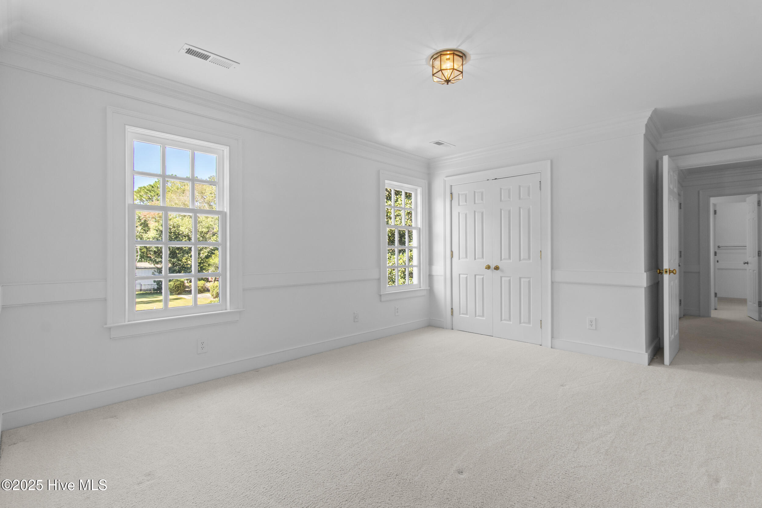 1946 S Live Oak Parkway, Wilmington