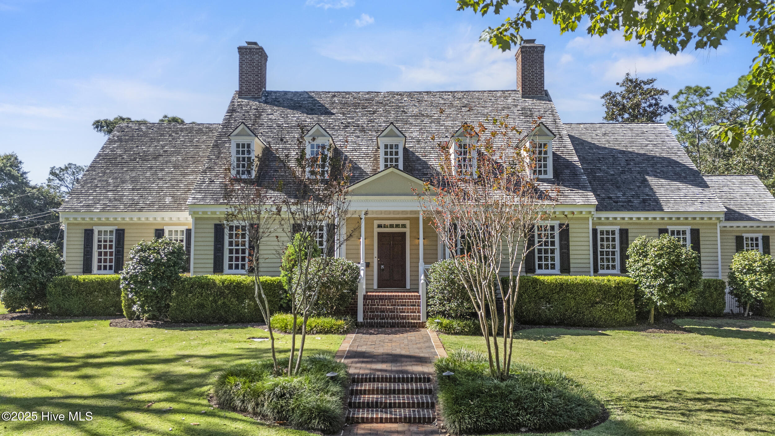 1946 S Live Oak Parkway, Wilmington