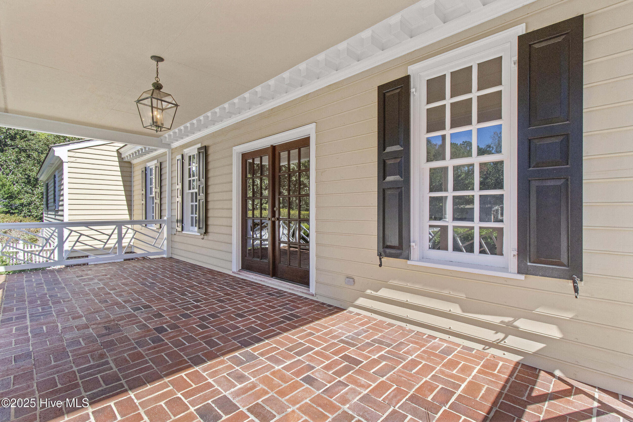 1946 S Live Oak Parkway, Wilmington