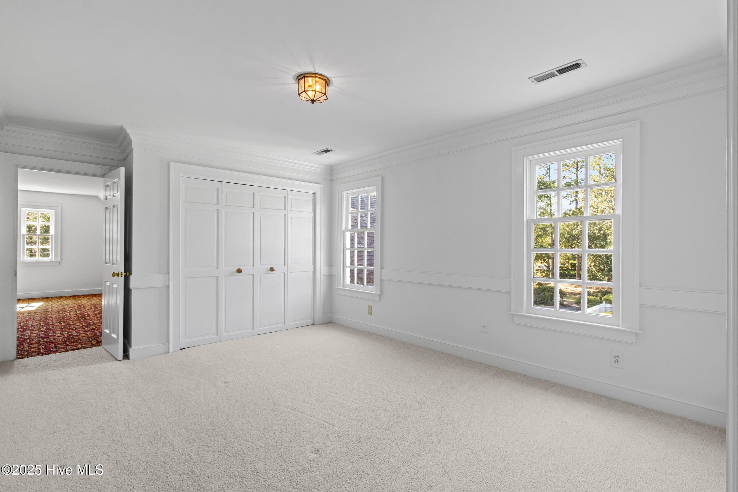 1946 S Live Oak Parkway, Wilmington