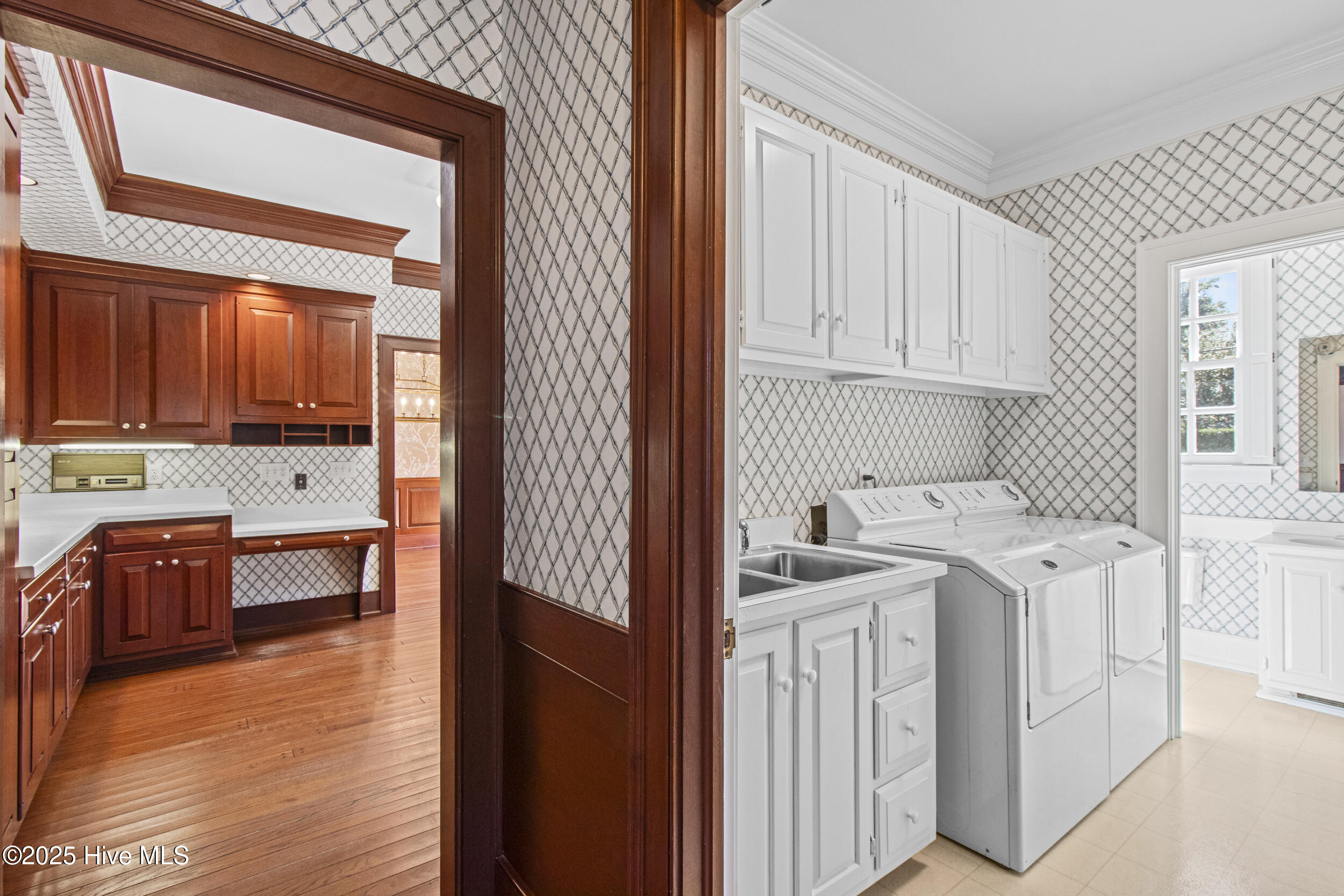 1946 S Live Oak Parkway, Wilmington