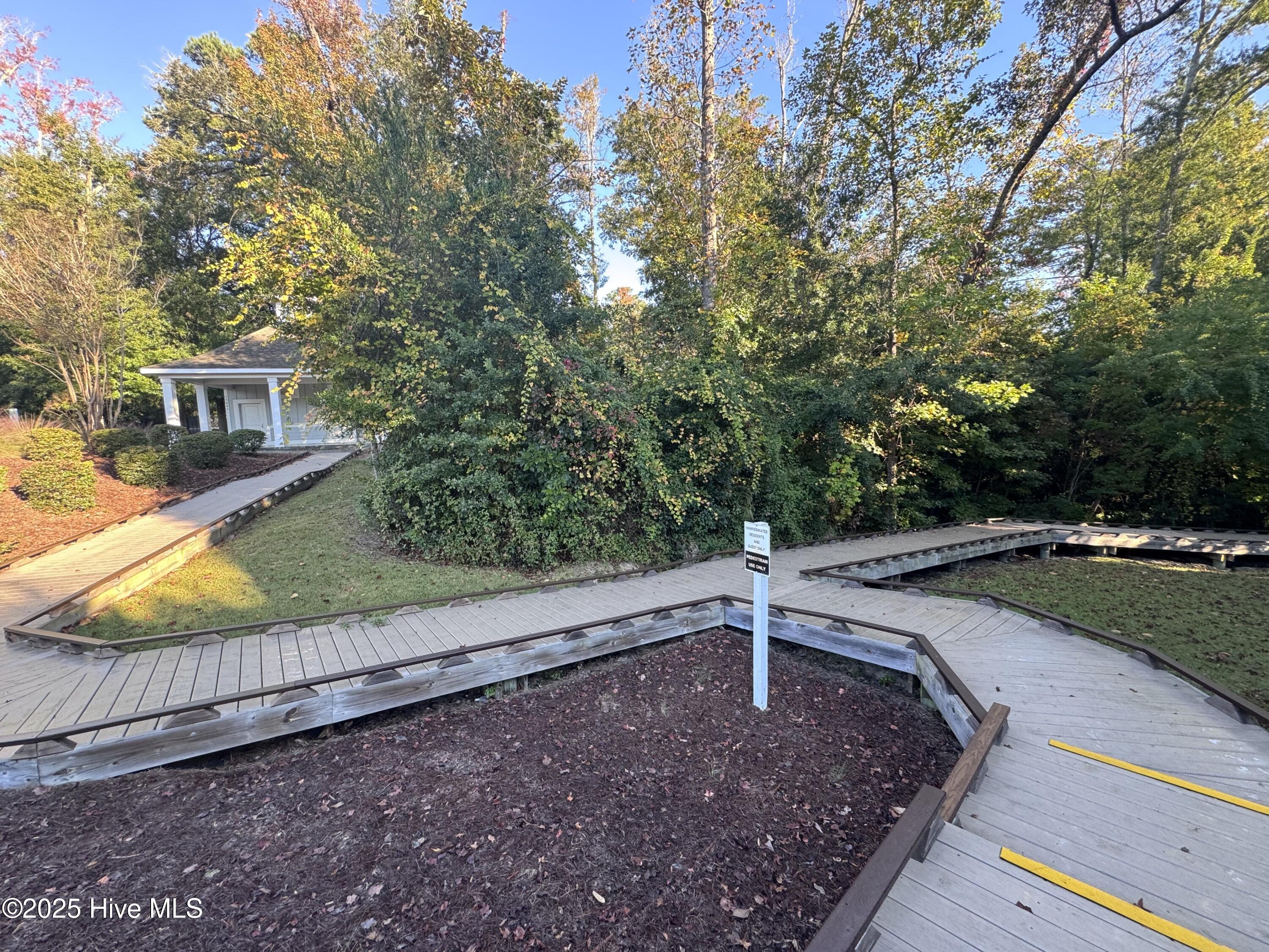 616 Seathwaite Lane SE