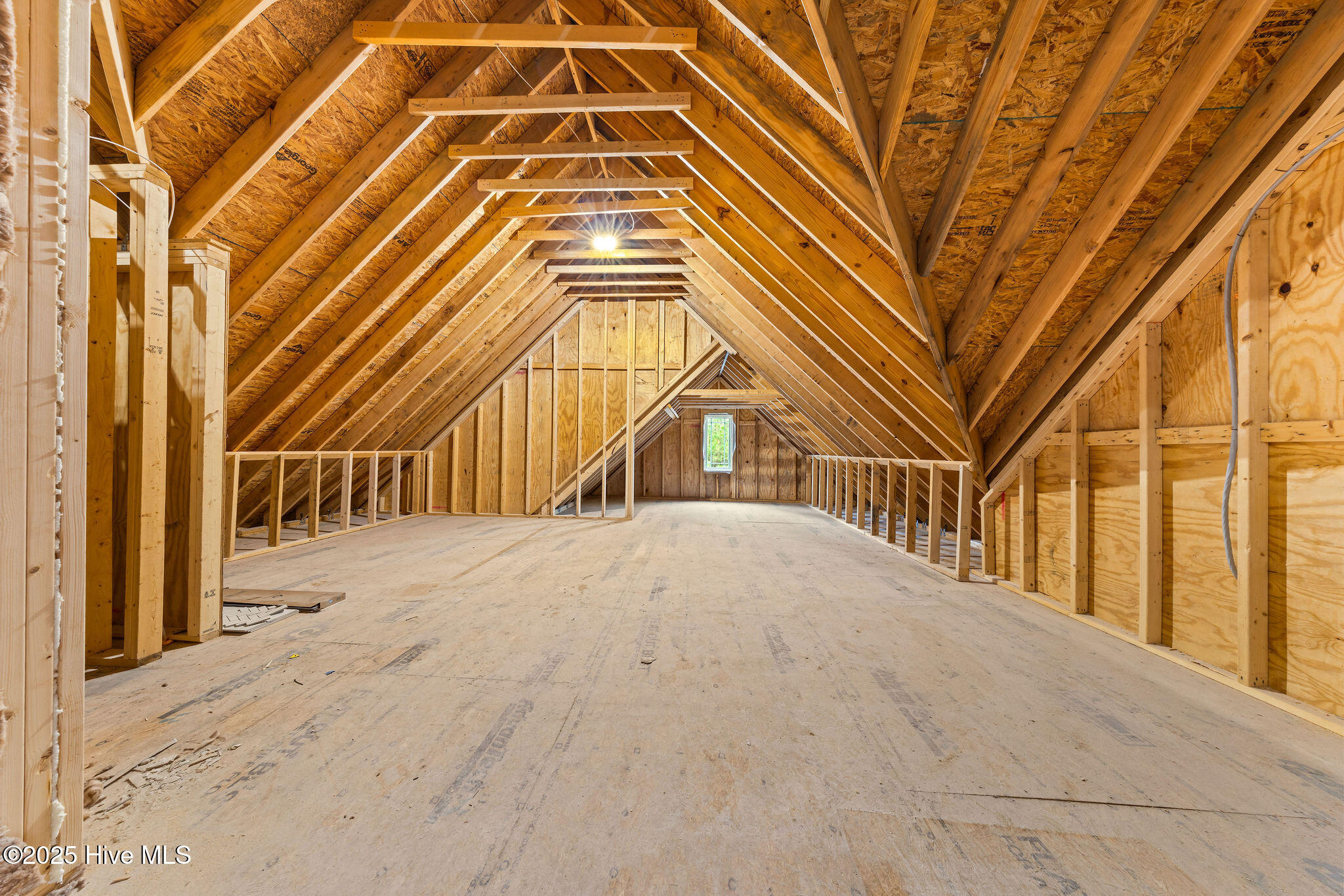 616 Seathwaite Lane SE