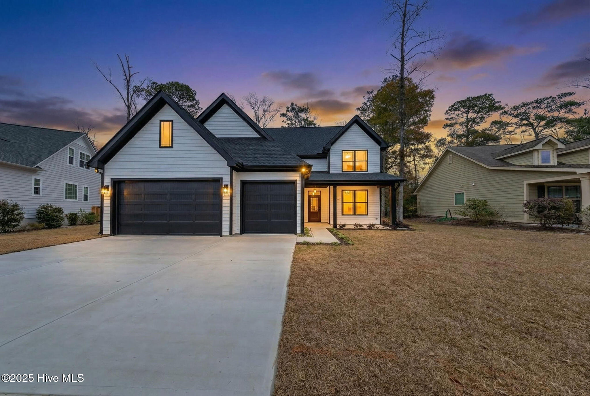 616 Seathwaite Lane SE