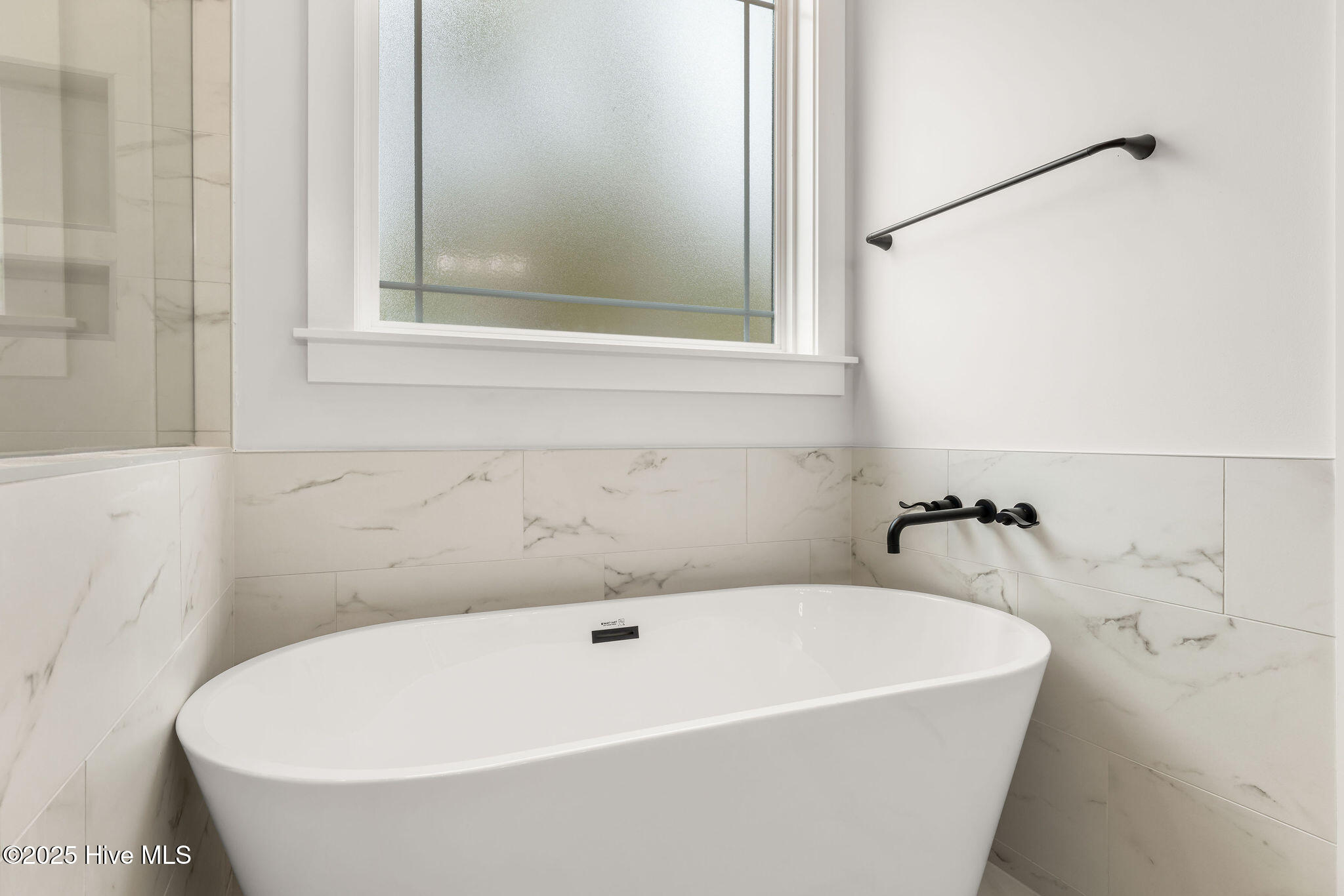 616 Seathwaite Lane SE