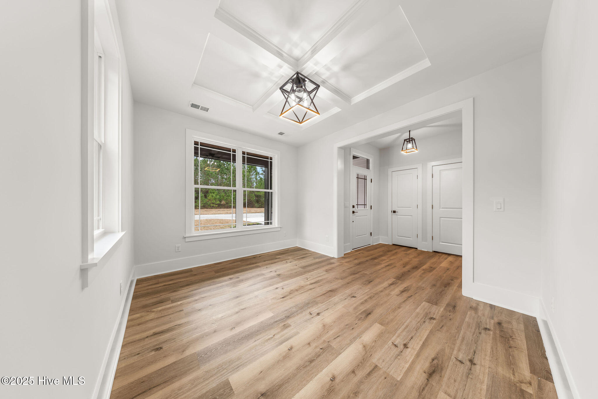 616 Seathwaite Lane SE