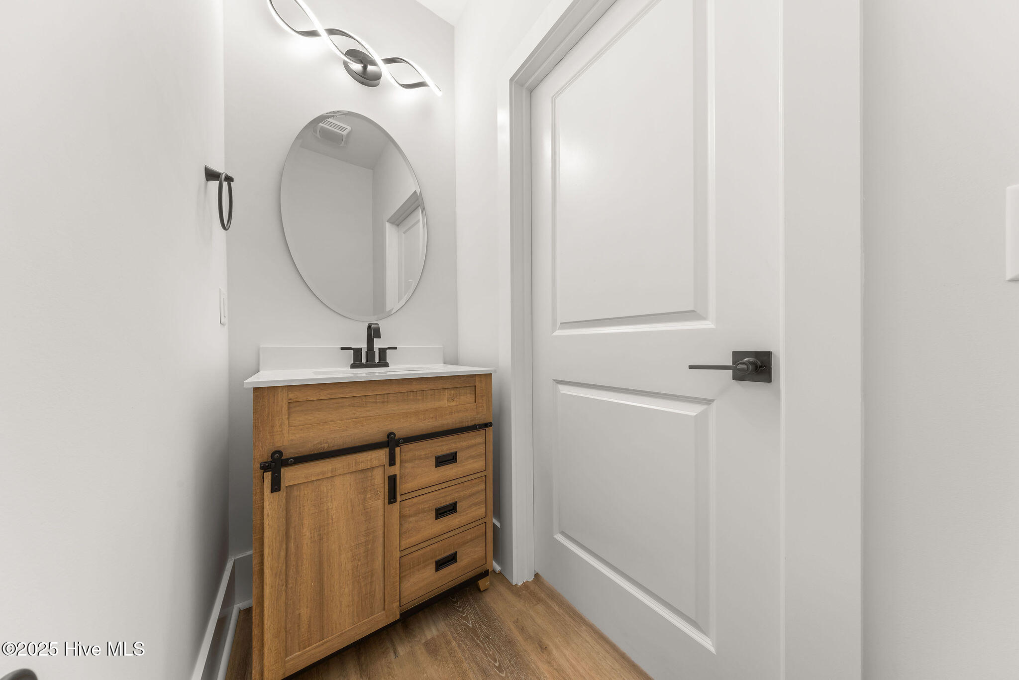 616 Seathwaite Lane SE