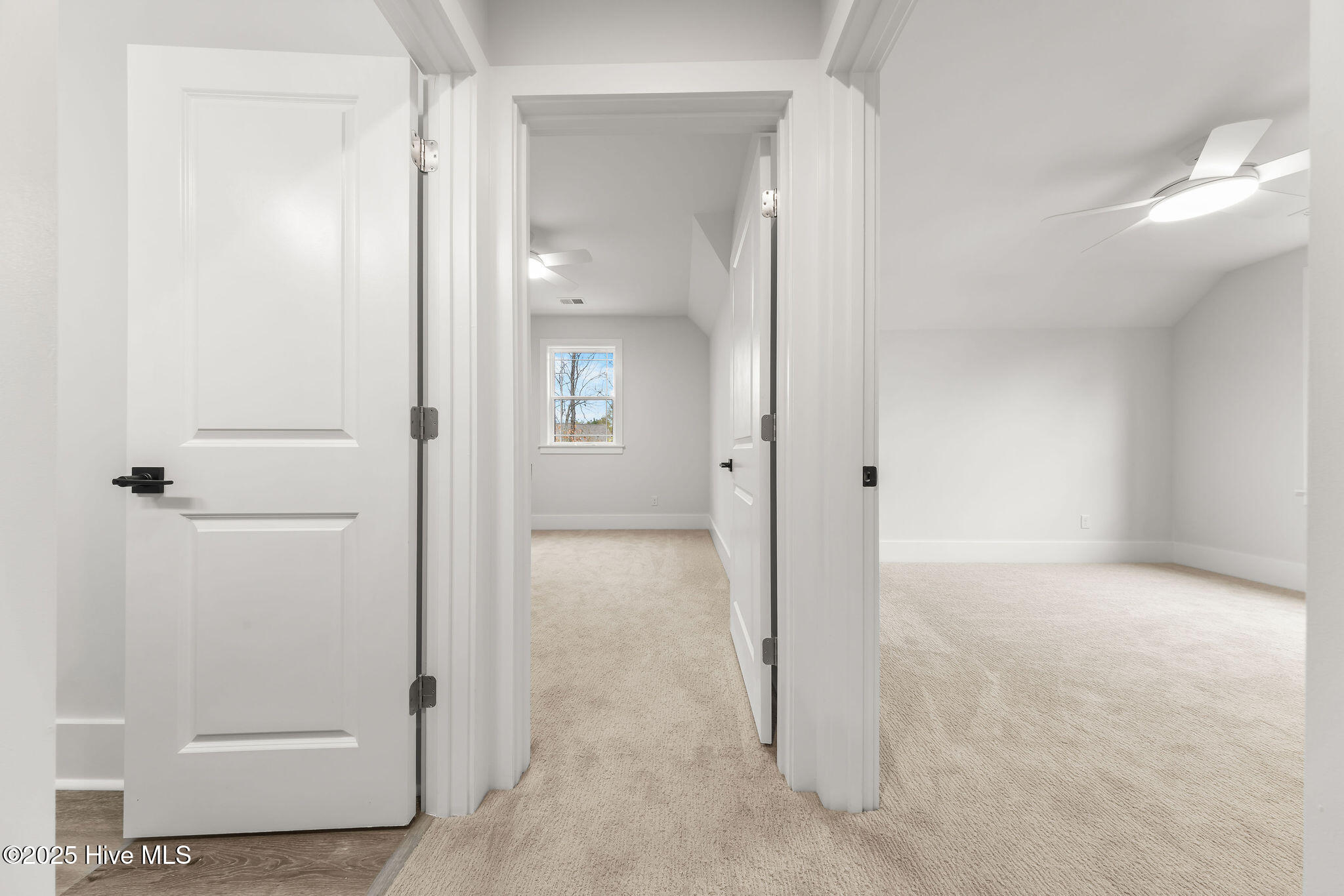 616 Seathwaite Lane SE