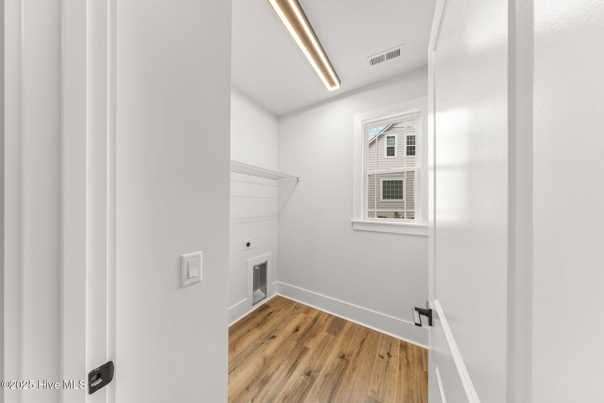 616 Seathwaite Lane SE