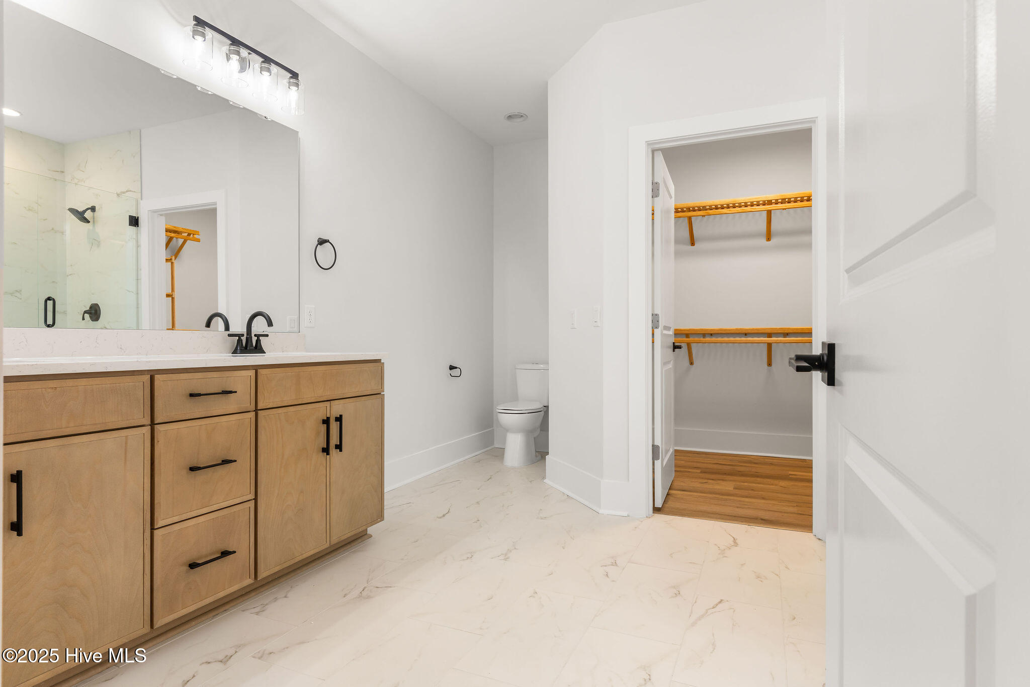 616 Seathwaite Lane SE