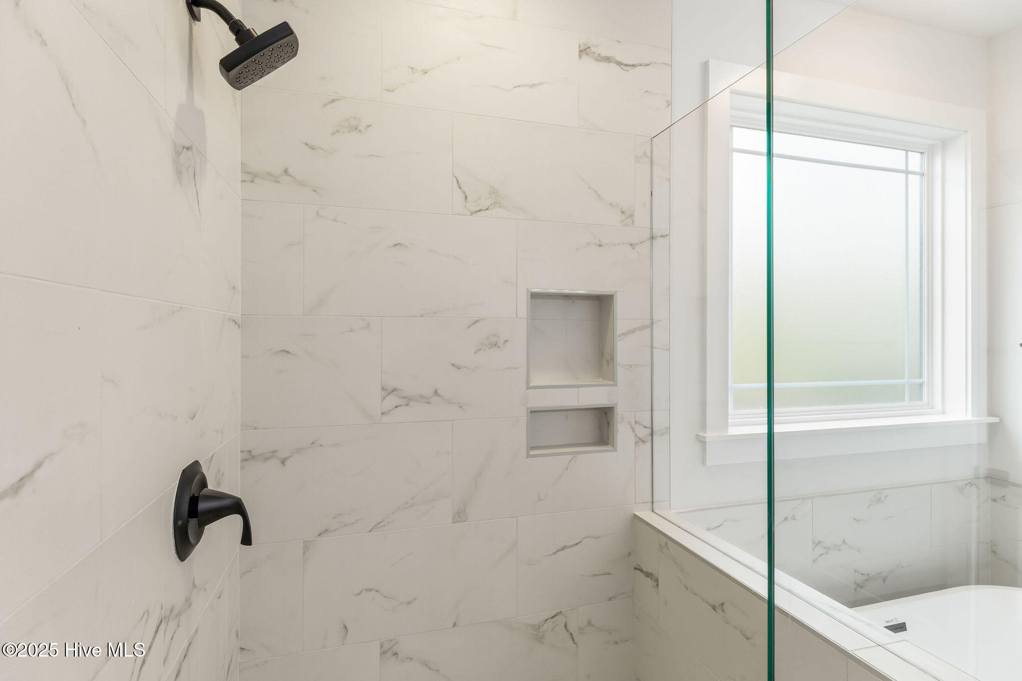 616 Seathwaite Lane SE