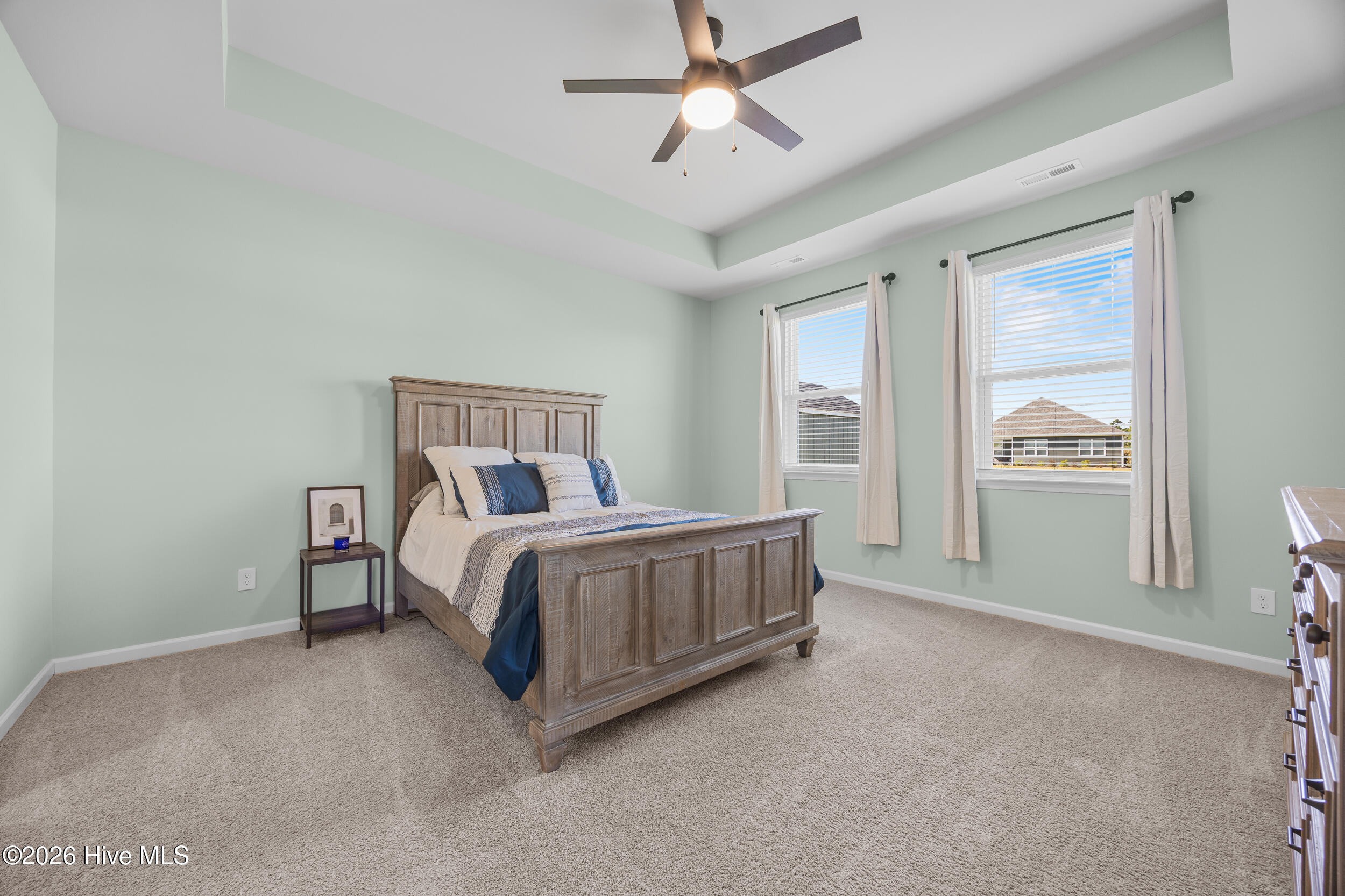 215 Whalebone Avenue