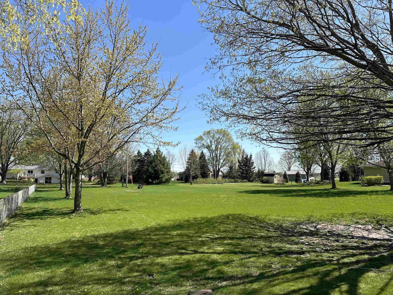 0.69AC East County Road S