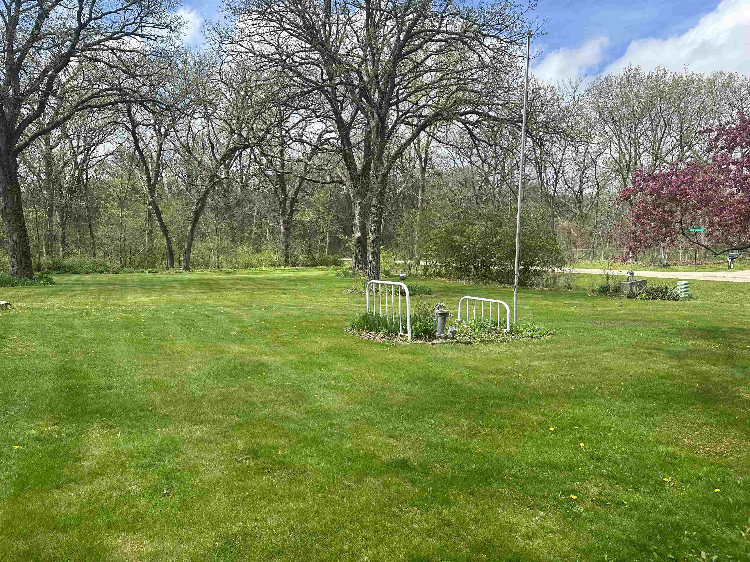 5212 W Deer Run Parkway