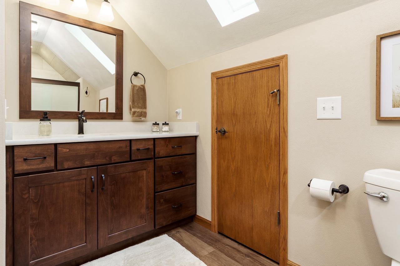 4097 South Gesley Road