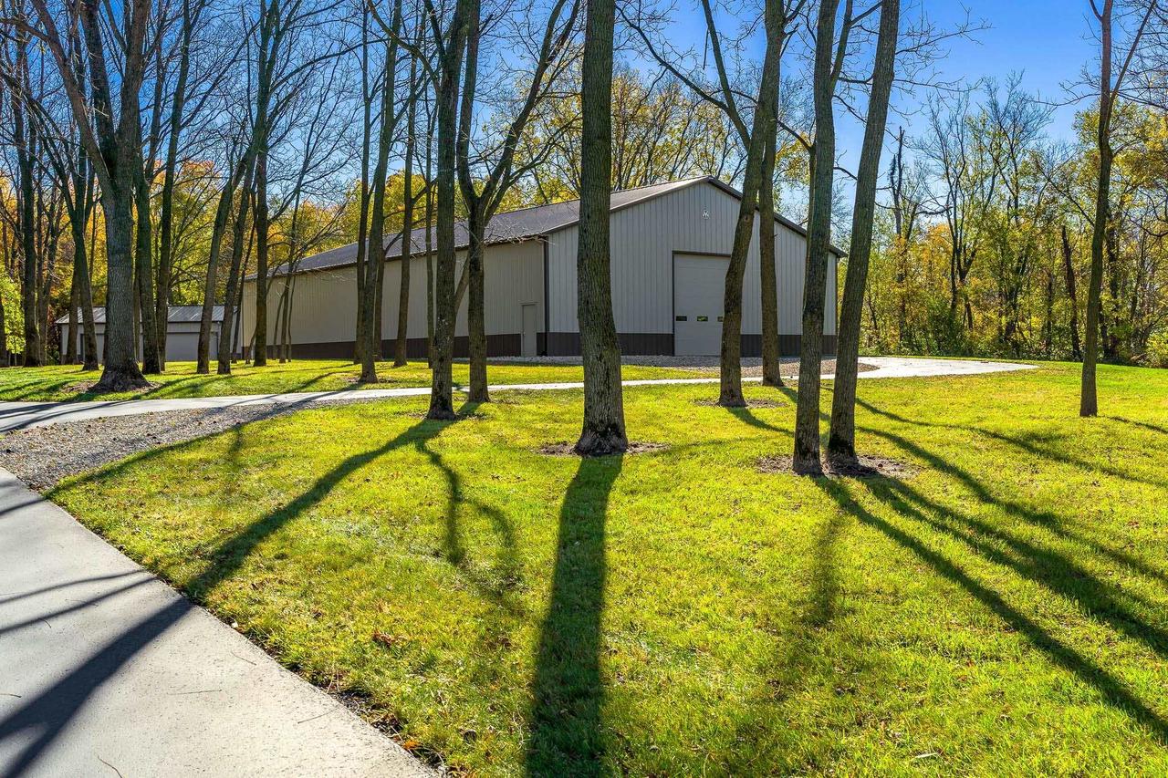 4097 South Gesley Road