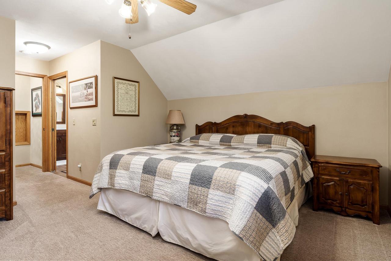 4097 South Gesley Road