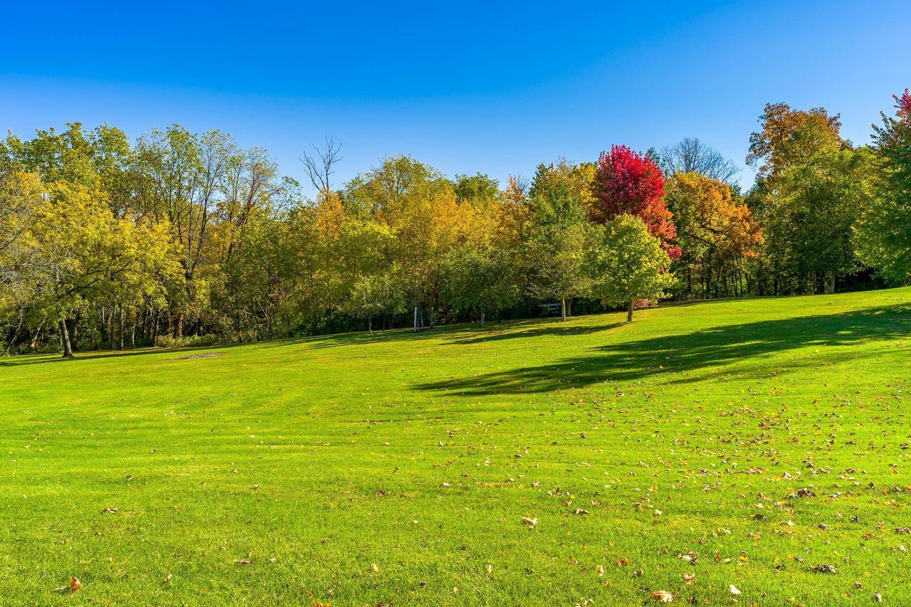 4097 South Gesley Road