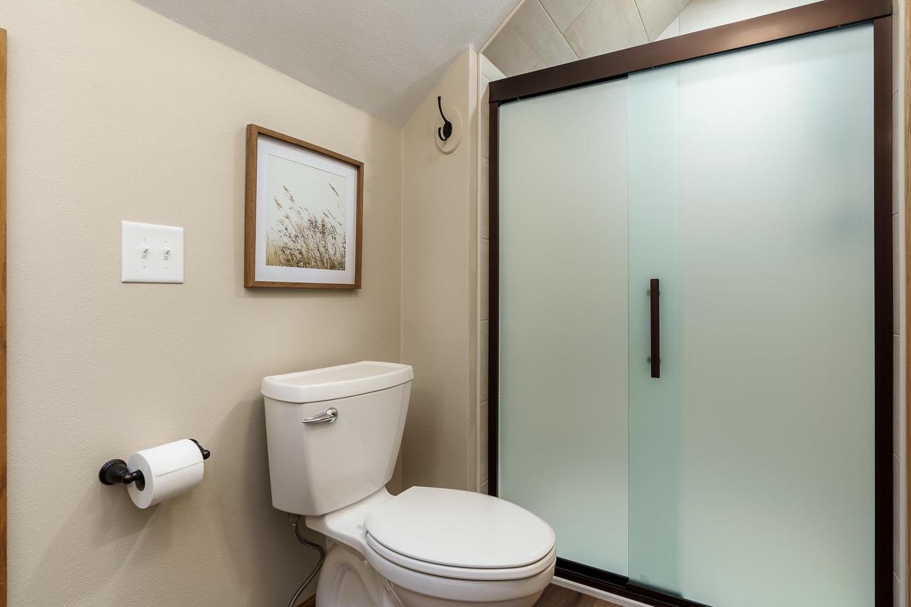 4097 South Gesley Road