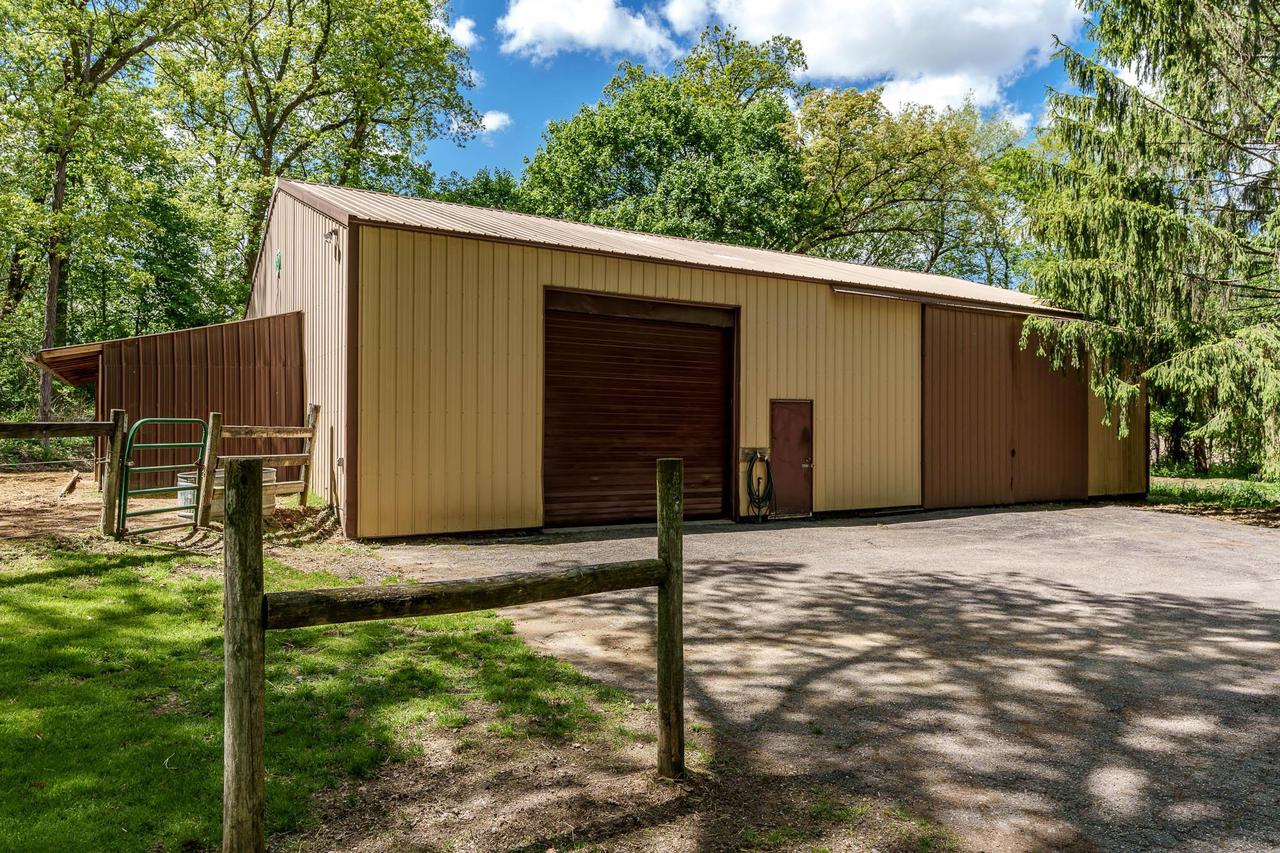 6319 South Highway 213