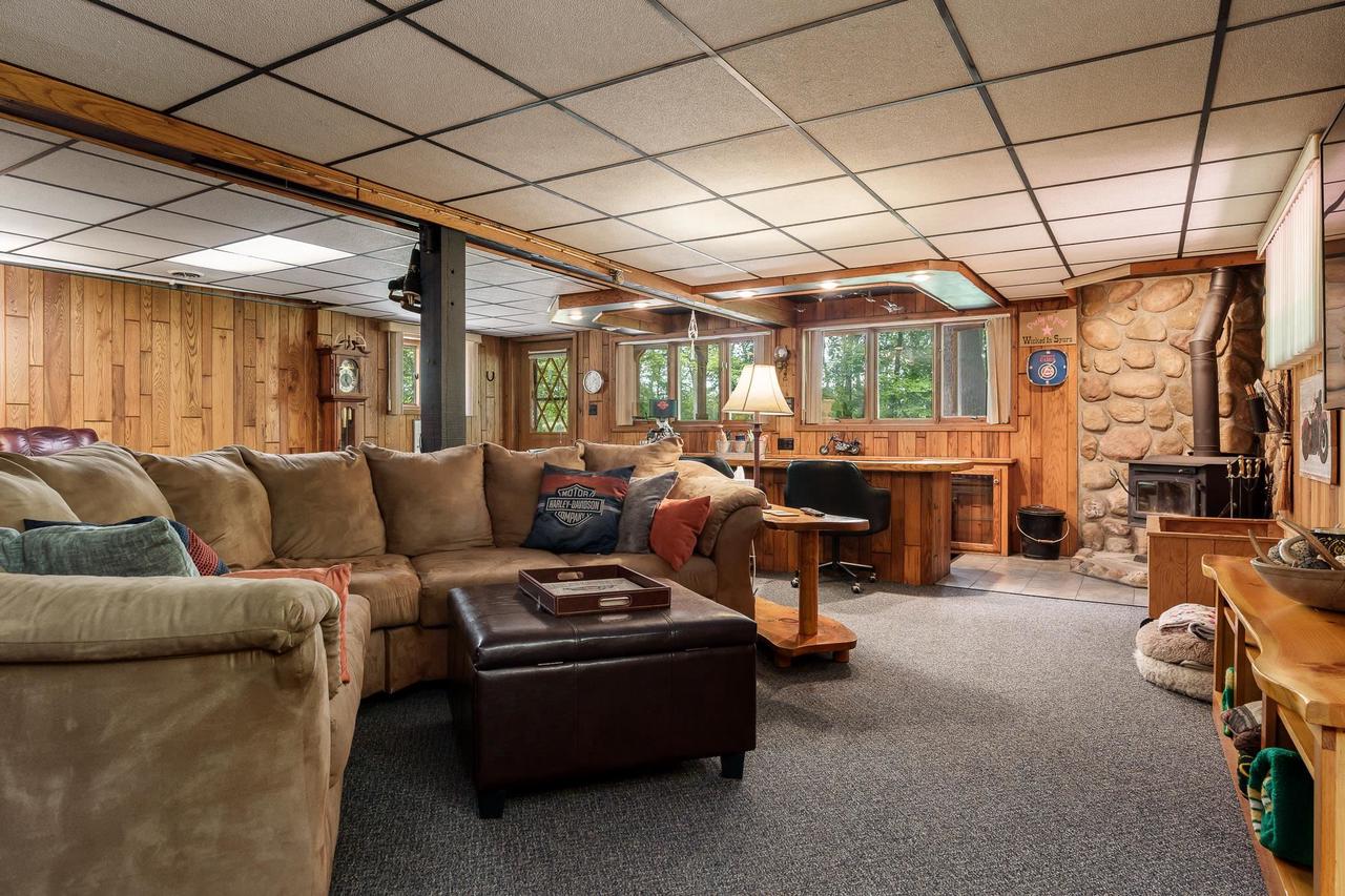 6319 South Highway 213