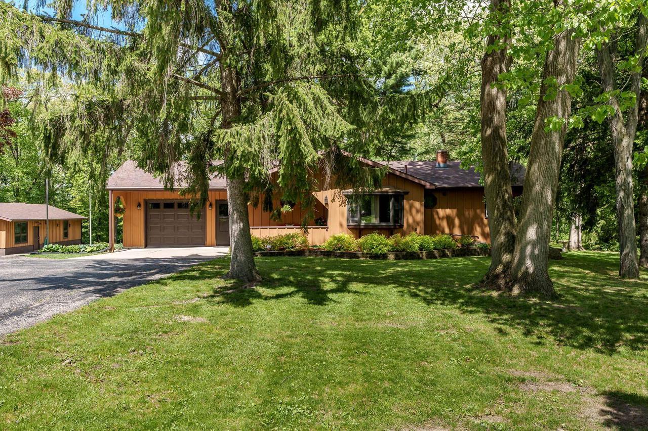 6319 South Highway 213