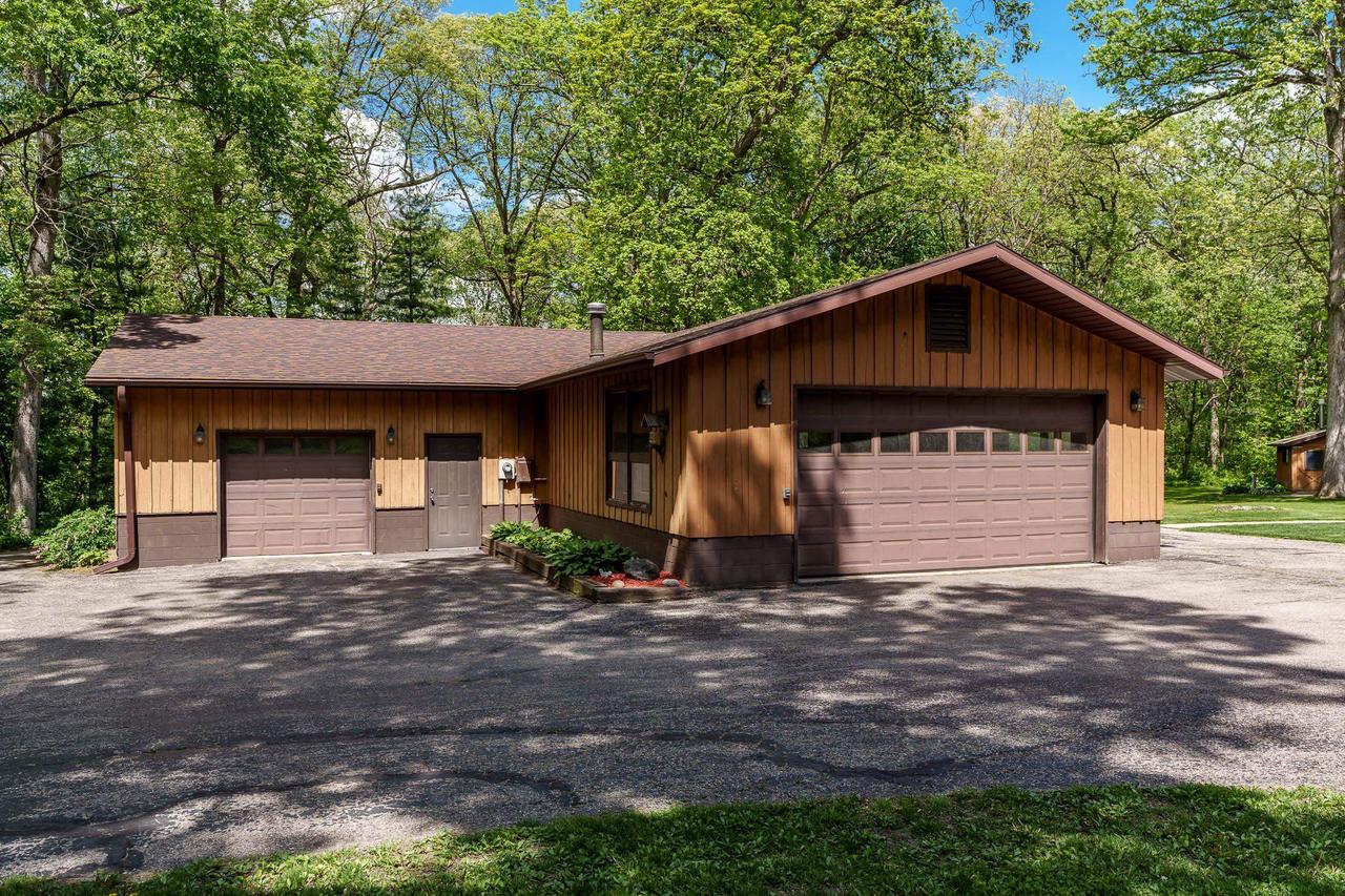 6319 South Highway 213