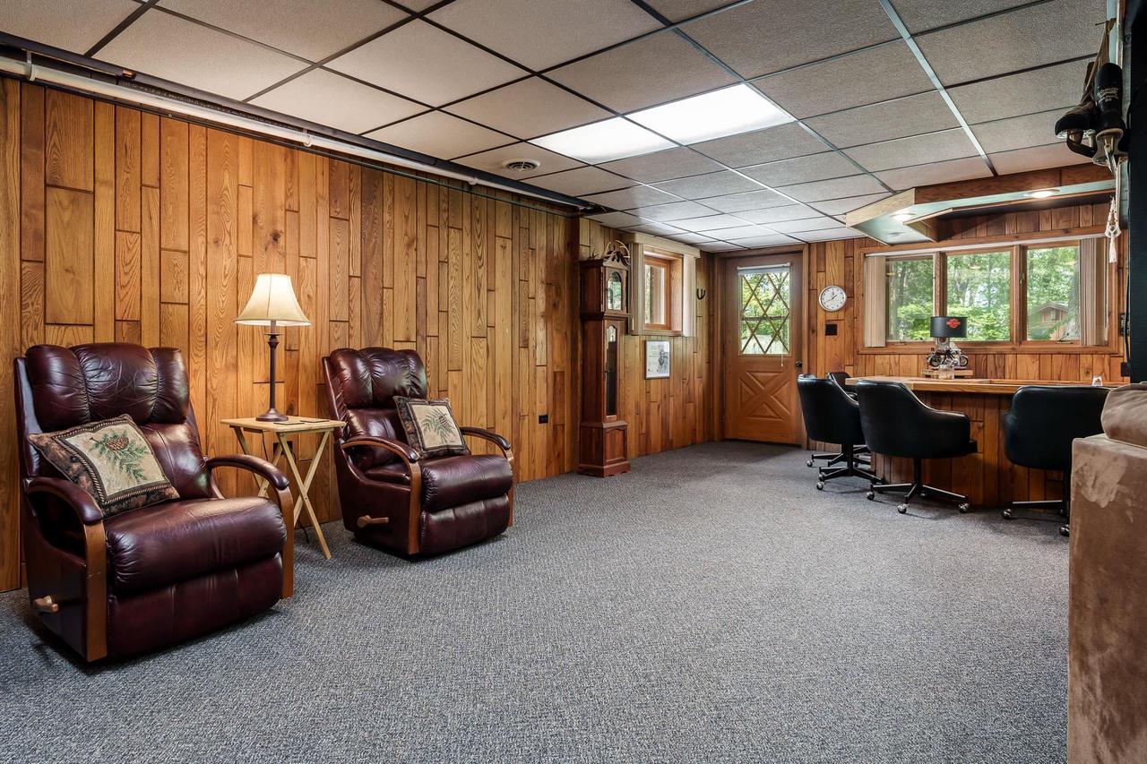 6319 South Highway 213