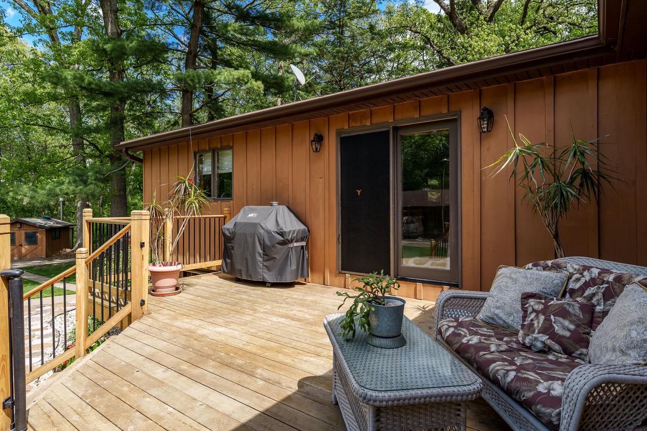 6319 South Highway 213