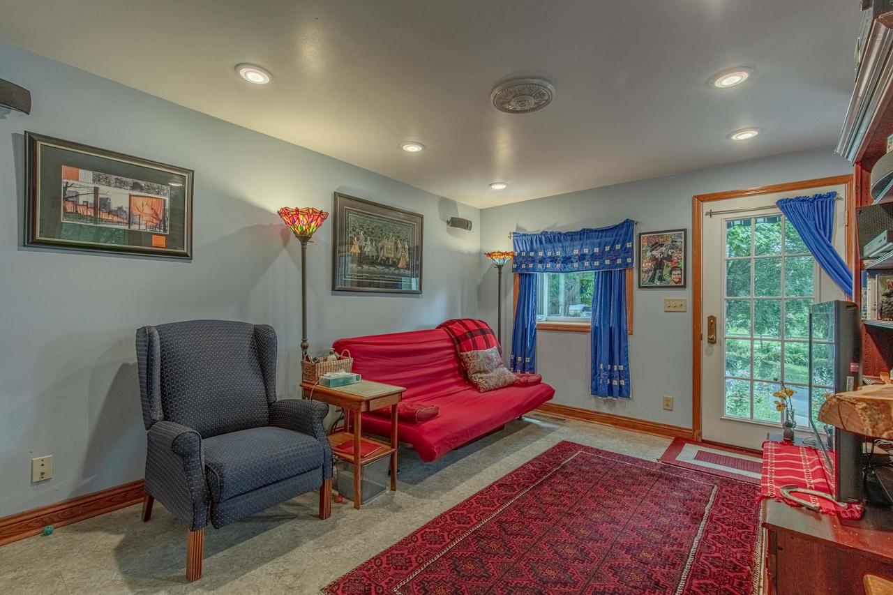 W3005 Middle Juda Road