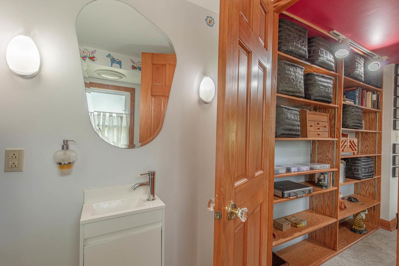 W3005 Middle Juda Road