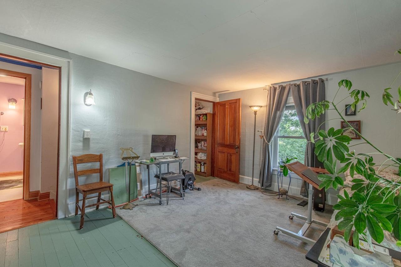 W3005 Middle Juda Road