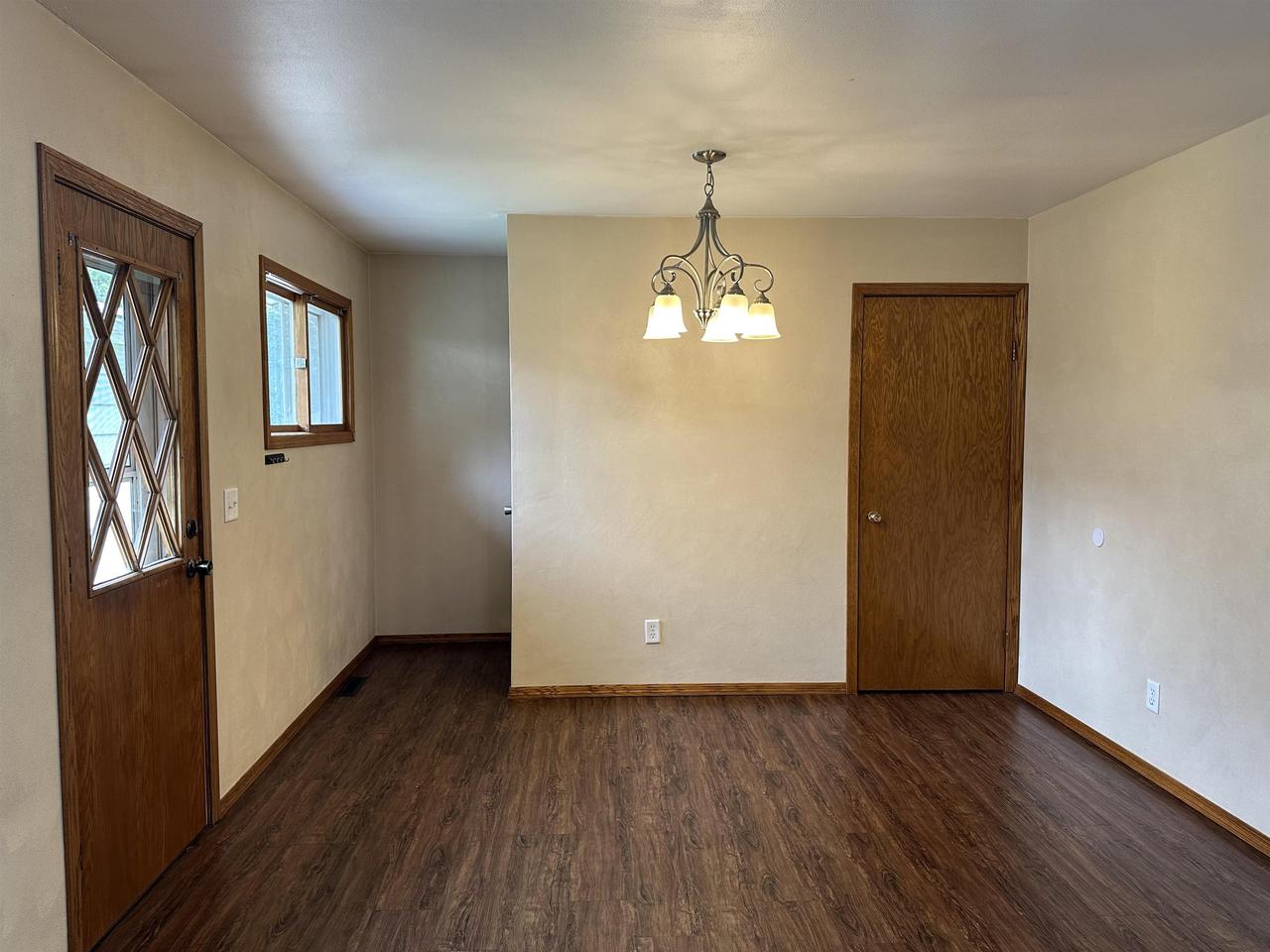 2641 Roosevelt Avenue