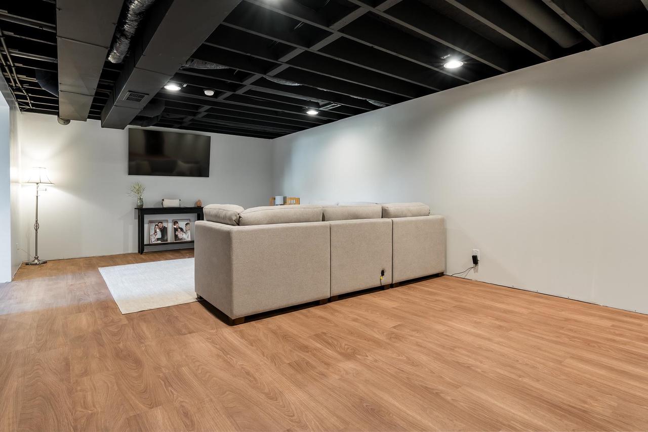 408 Comfortcove Street