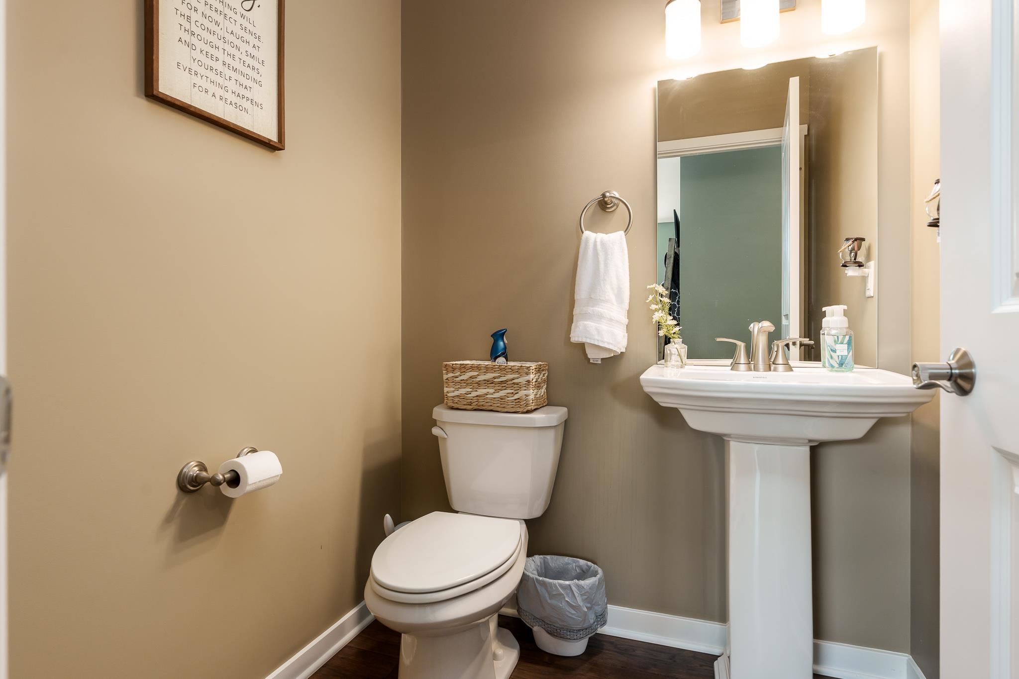 408 Comfortcove Street