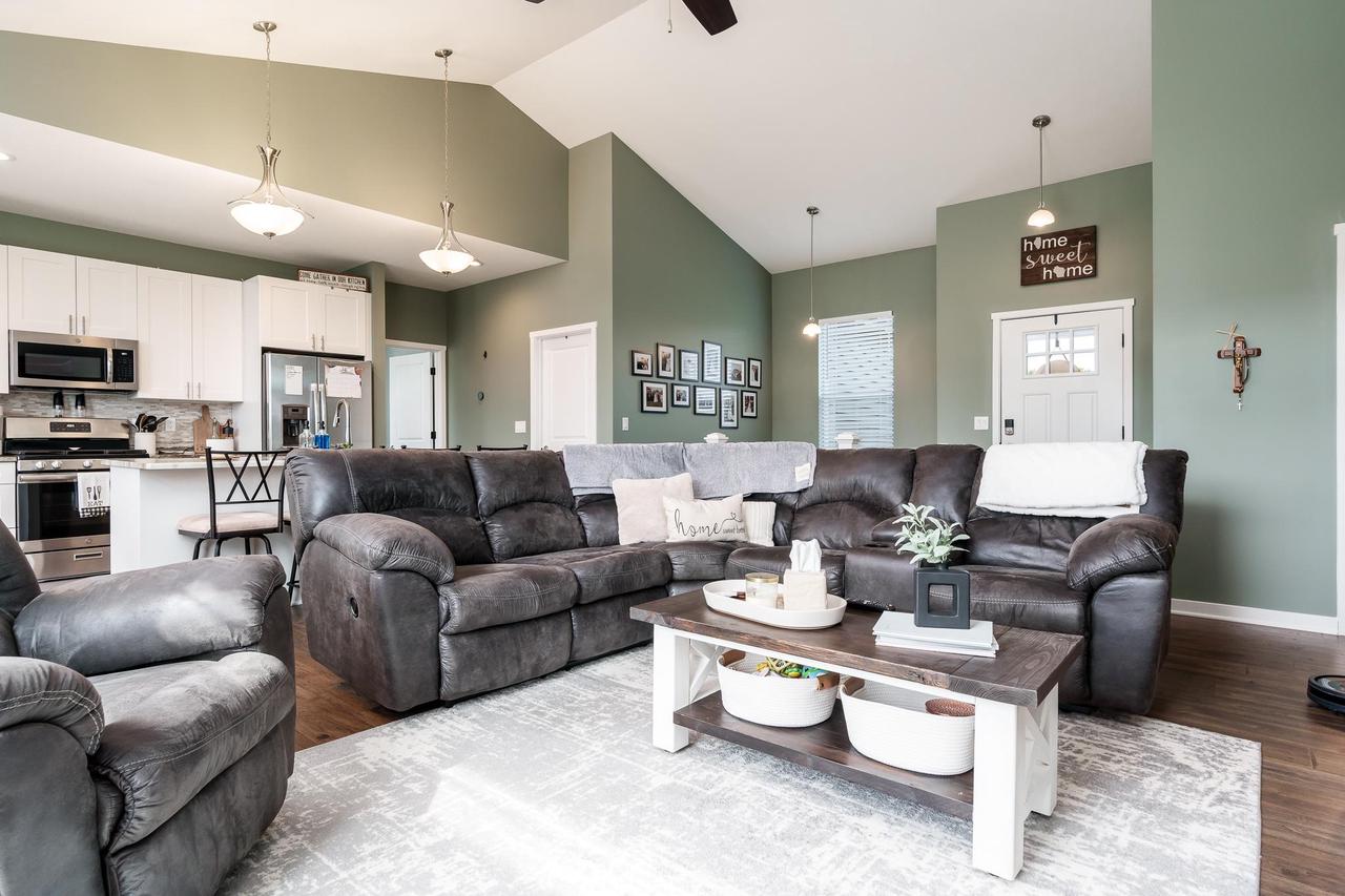 408 Comfortcove Street