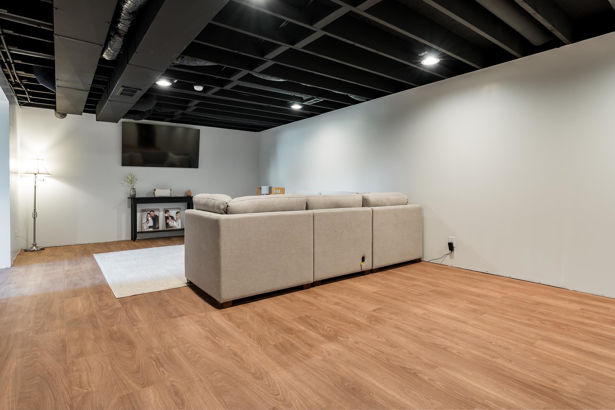 408 Comfortcove Street