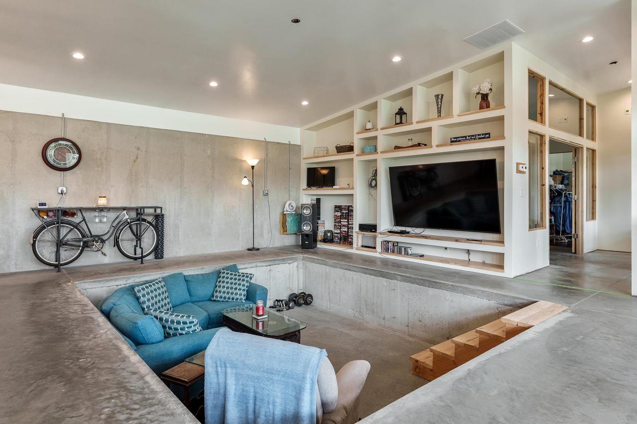 7650 South Johnson Road