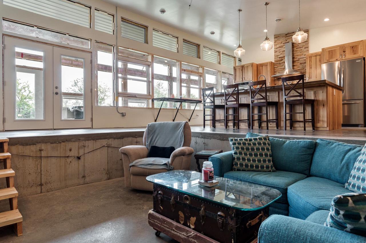 7650 South Johnson Road