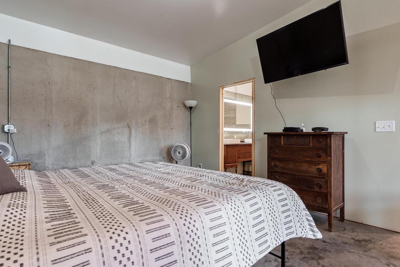 7650 South Johnson Road