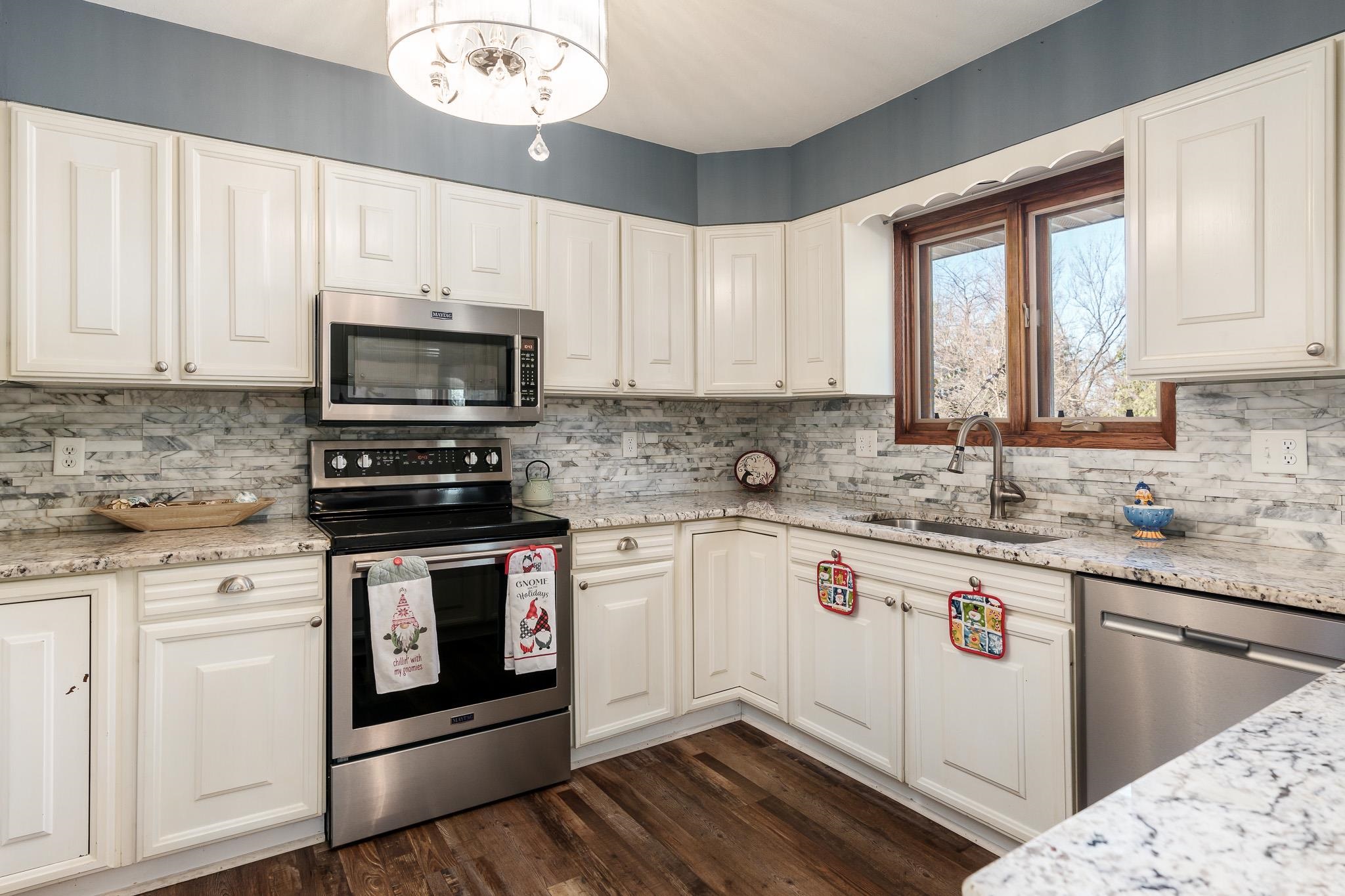 183 Green Hill Circle