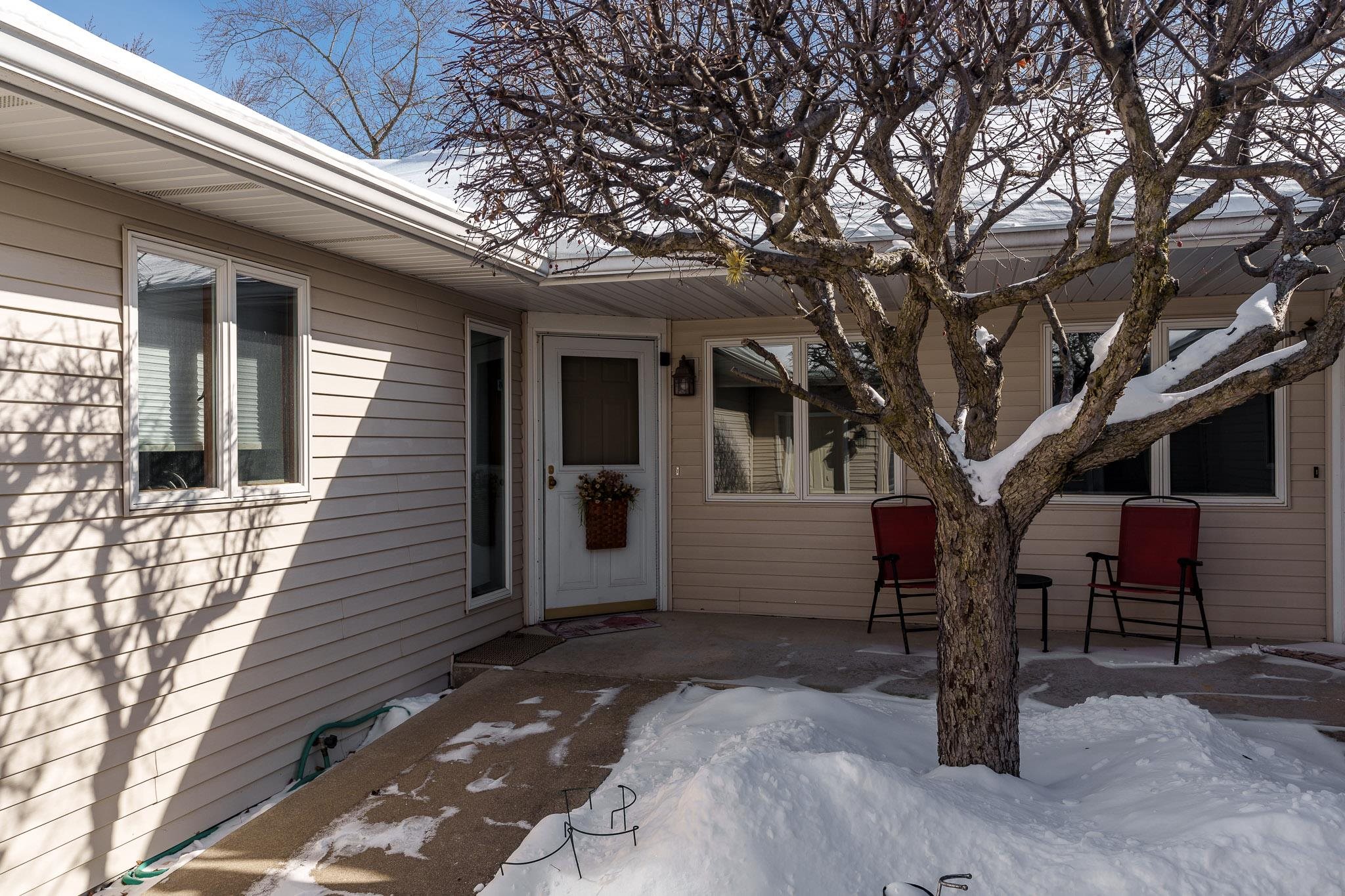 1515 Hackett Street