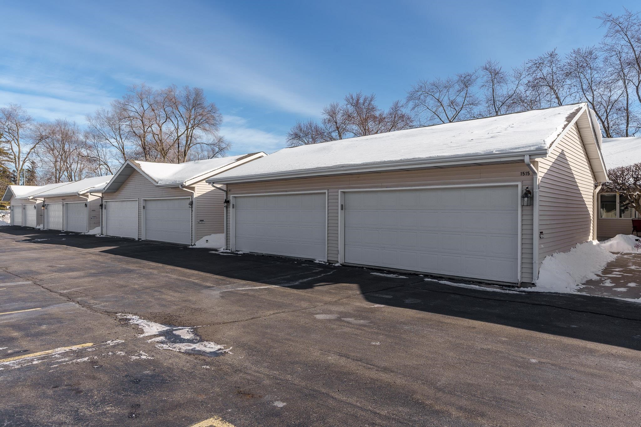 1515 Hackett Street