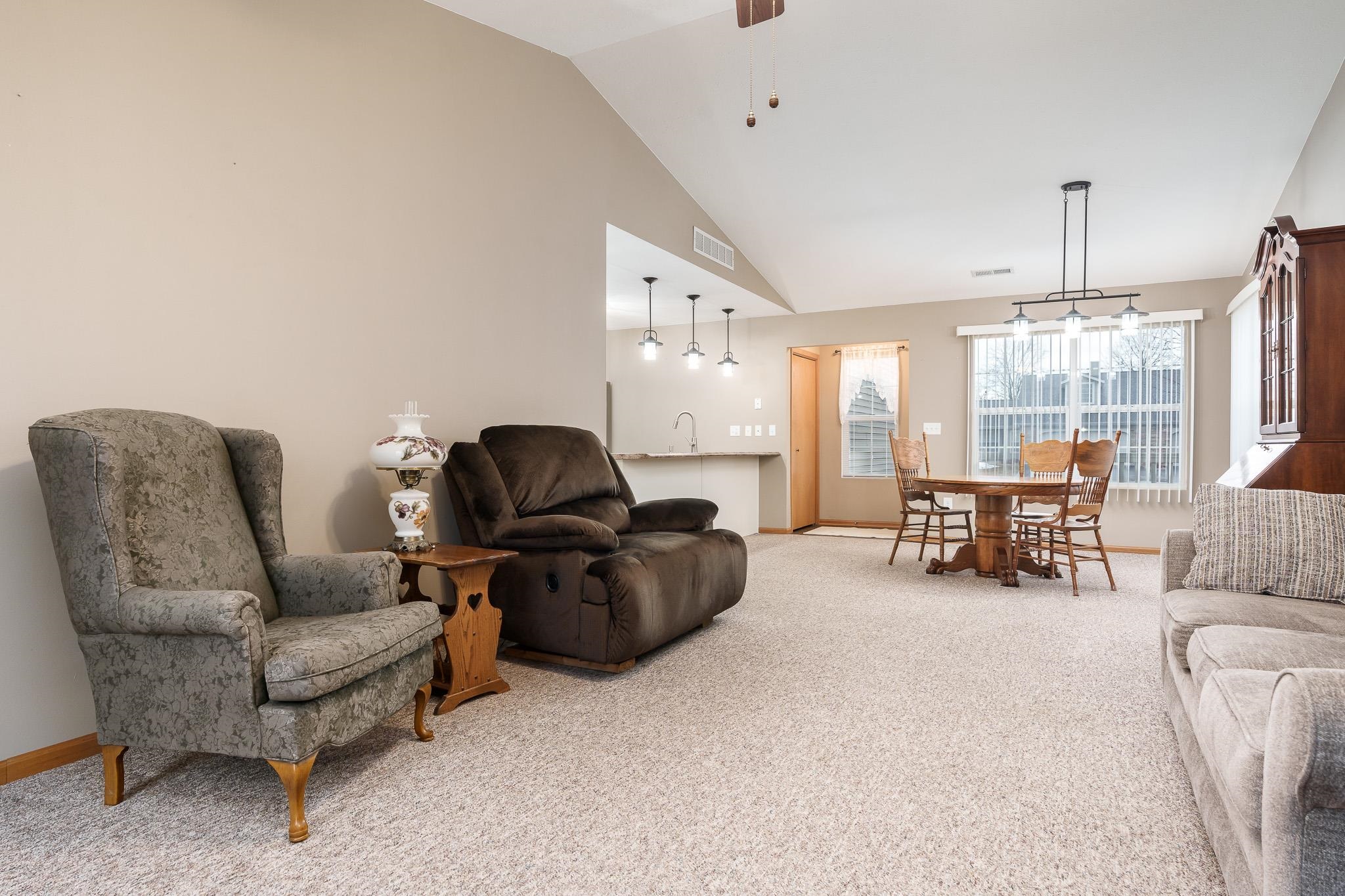 2504 Edgewood Drive