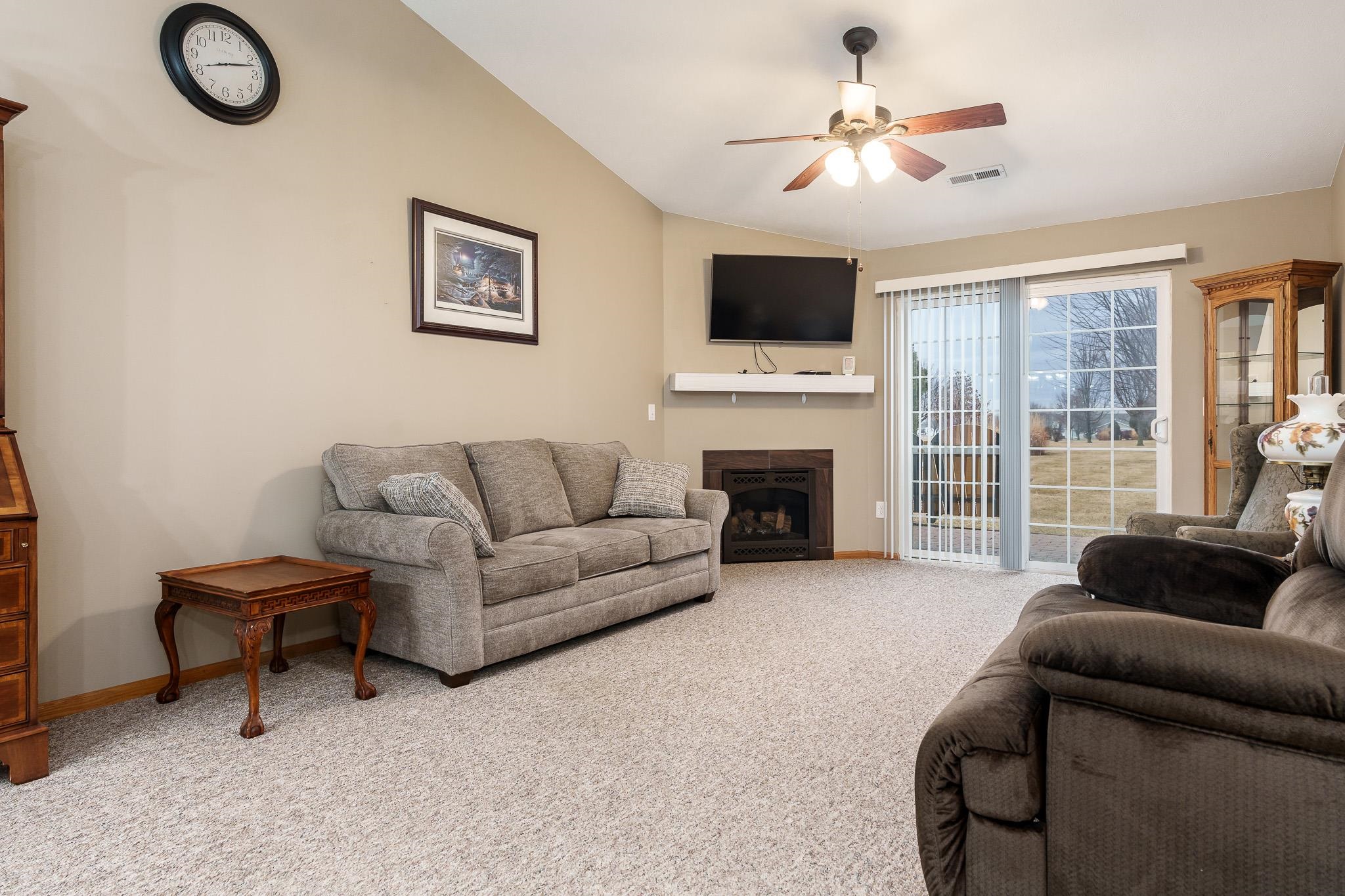 2504 Edgewood Drive